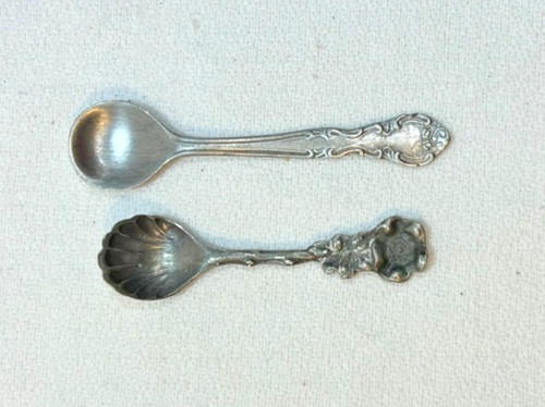 Vintage tiny salt - salt, dip