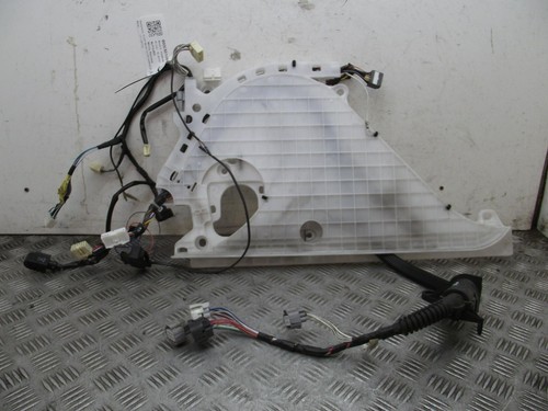 Toyota alphard right offside - toyota,