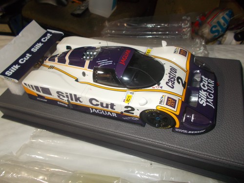 Rare 1988 jaguar - 1/18, xjr-9