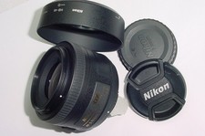 Nikon 35mm F/1.8G AF-S NIKKOR DX Wide Angle Lens - Mint