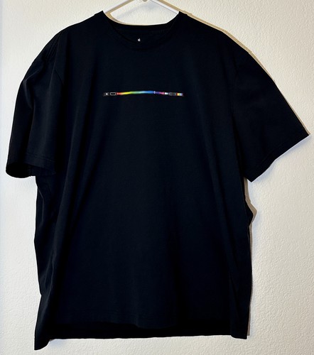 Apple employee touch - touch, bar