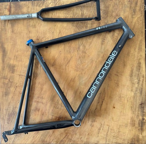 Cannondale r700 road bike - cannondale,