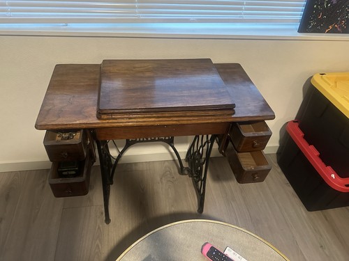 Beautiful 1924 singer sewing - beautiful,