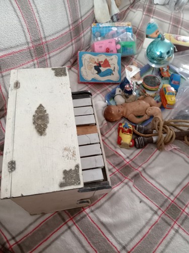 Mixed vintage toys and - toys,
