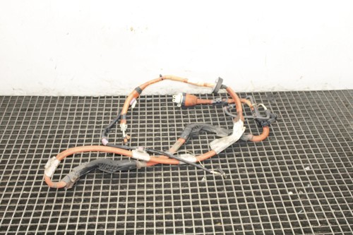 Lexus zwa10 200h - lexus,