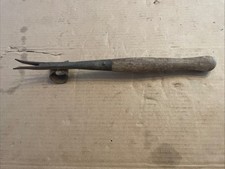 Daisy Grubber puller Weeder - Vintage garden old Tool