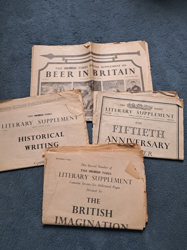 Vintage newspapers and - newspapers,