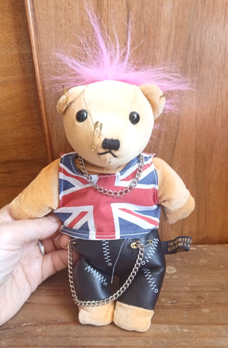 Velveteen bean bear punk - bean,