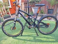 Specialized Stumpjumper  Full Suspension Mountain Bike Upgraded++