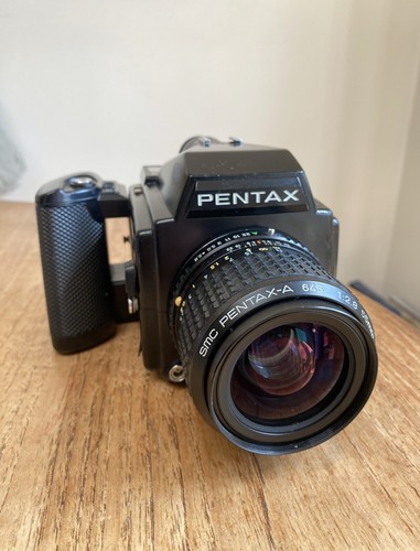 Pentax 645 body - 645, f2.8