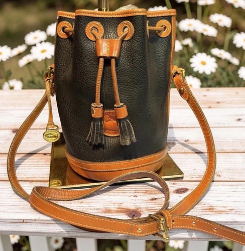 Dooney bourke vintage black - dooney,