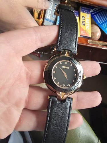 Versace versus time piece - versus,