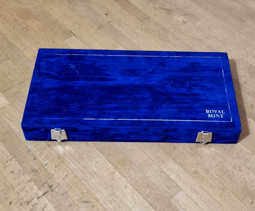 2000 royal mint silver - royal,