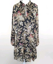 Ladies Stylish Crinkle Shiffon Tent Style Raglan Sleeve Black Flower Print Dress