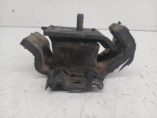 112100F002 engine mounting