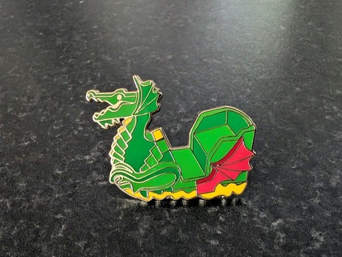 Legoland windsor pin - windsor, badge