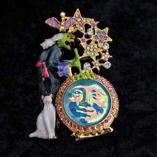 Witch moon face - moon, cauldron