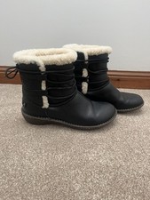 Ugg Rianne Boots Black Leather UK 7.5 EUR 40 USA 9 Sheepskin 