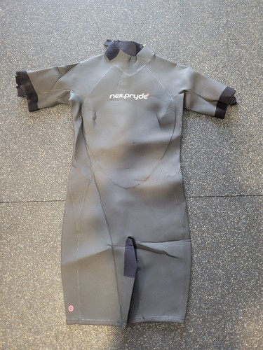 Womens wetsuit size 14 - womens,
