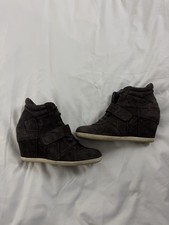 Y2K Rare vintage ASH dark