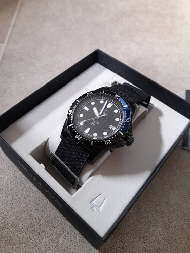 Bulova marine star quartz - star,