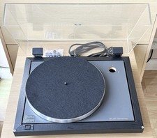 Linn Axis Turntable with power