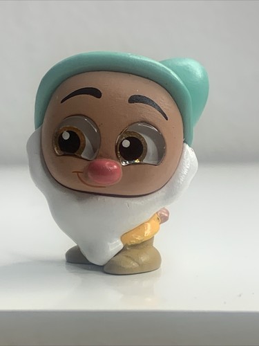 Disney doorables figure - doorables,