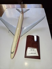 Hogan Wings 1/200 747-8 House