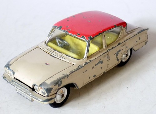 Corgi toys 234 ford - corgi, consul