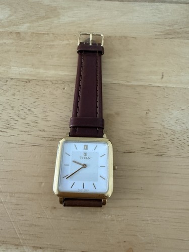 Titan unisex quartz watch - titan,