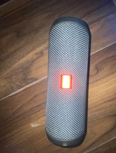 Jbl flip essential portable - 2,