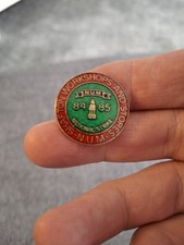 SHAFTON WORKSHOPS AND STORES NUM STRIKE BADGE 1984-85