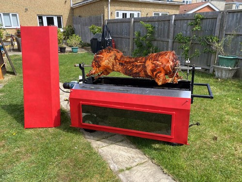 Spitting pig hog roast machine - hog,