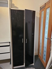 One Single Black Glossy