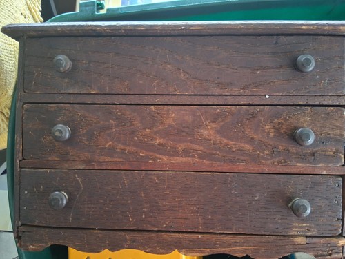 Small antique salesman sample - small,