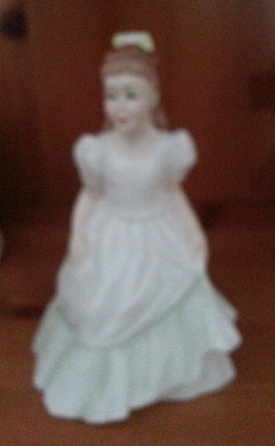 Royal doulton kerry figurine - royal,