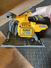DeWalt 165mm FlexVolt plunge saw & guide rail