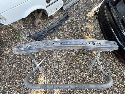 Bmw e36 front bumper carrier - front,