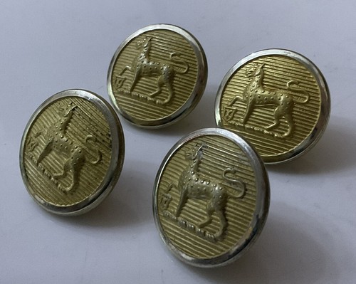 Vtg 20mm gold textured - 20mm, tone