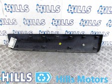 2012 VAUXHALL VIVARO Trim