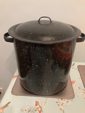 Black 9" Deep Cooking Pot With