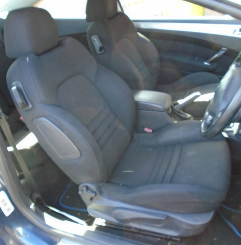 Peugeot 407 coupe - 09,