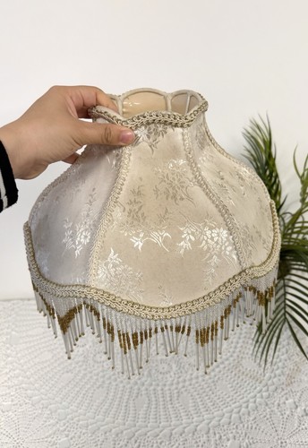 Vintage cream floral lamp - cream,