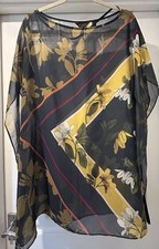 Ted Baker Top Size L Oraciee