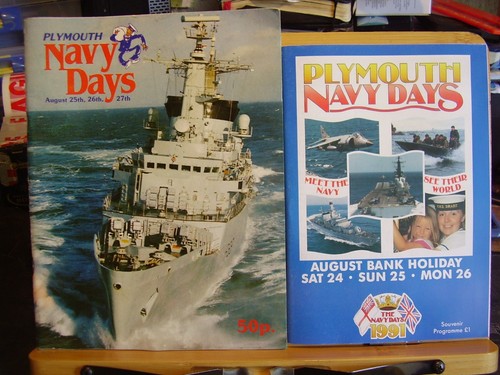 Wow souvenir programmes - souvenir,