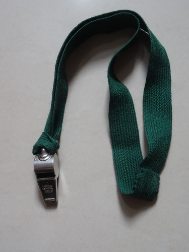 The acme thunderer whistle - thunderer,