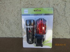 NEW BICYCLE LIGHT SET  FOR