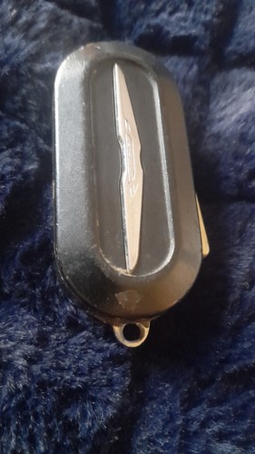 Chrysler button remote flip - 3,