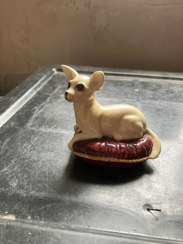 Beswick chihuahua dog - beswick,
