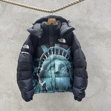 Supreme X The North Face TNF